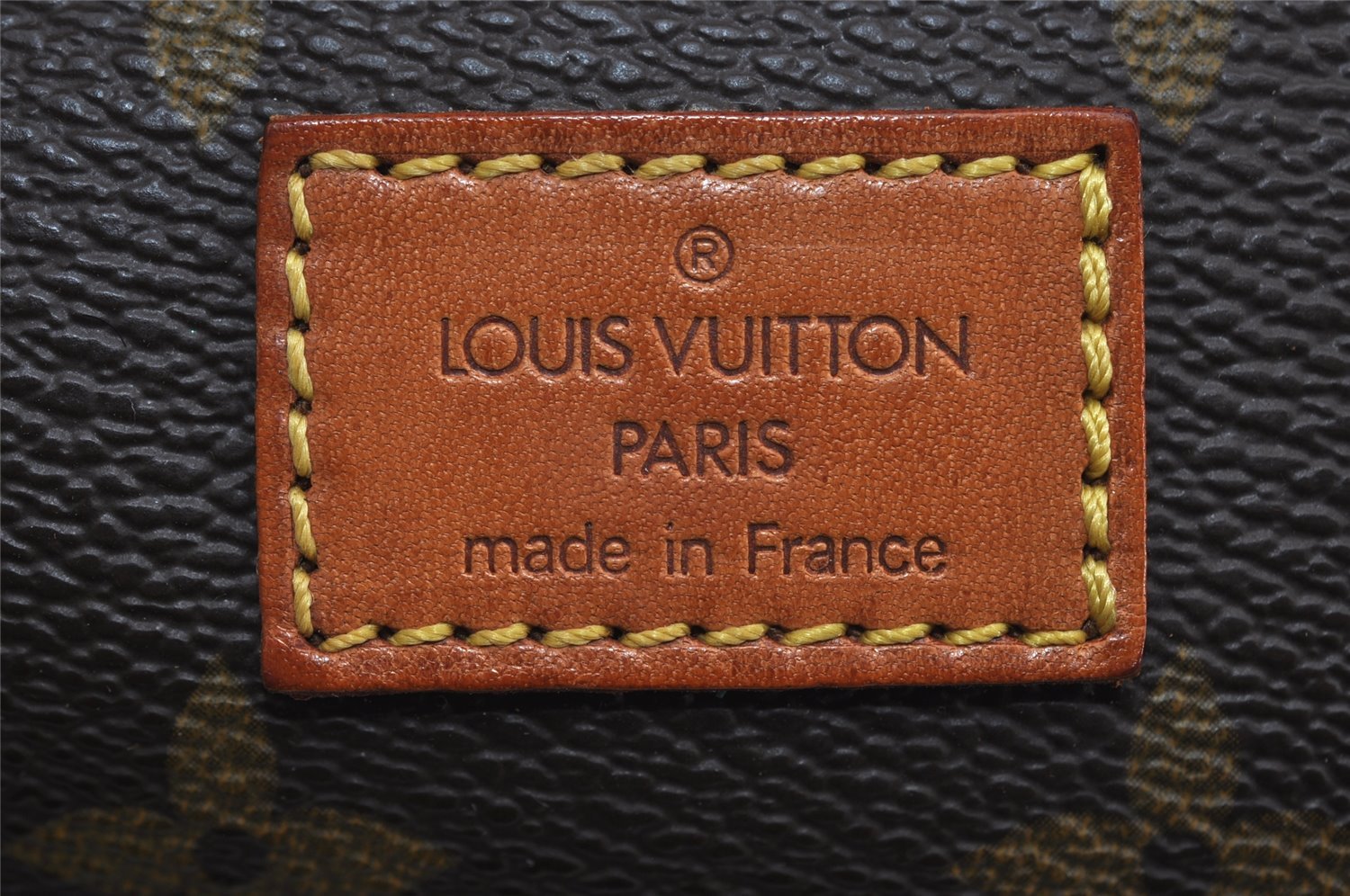 Authentic Louis Vuitton Monogram Saumur 43 Shoulder Cross Bag M42252 LV 2666I