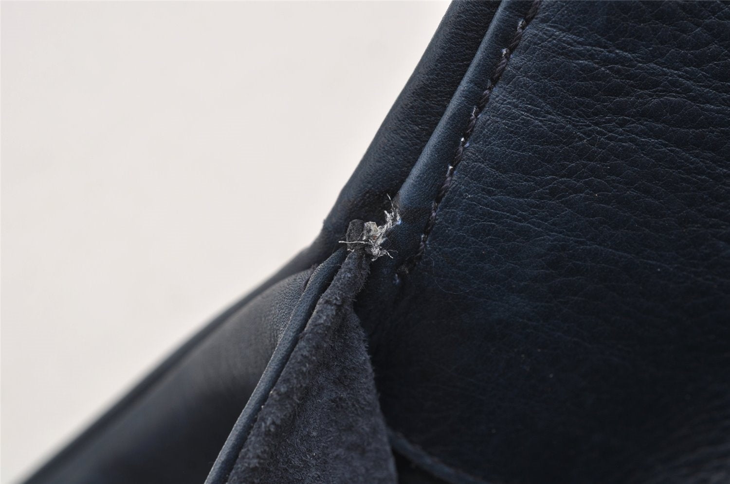 Authentic GUCCI Blondie Vintage Clutch Hand Bag Purse Leather Navy Blue 2667I