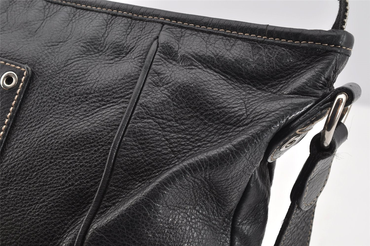 Authentic GUCCI Hysteria Vintage Shoulder Cross Body Bag Leather Black 2668I