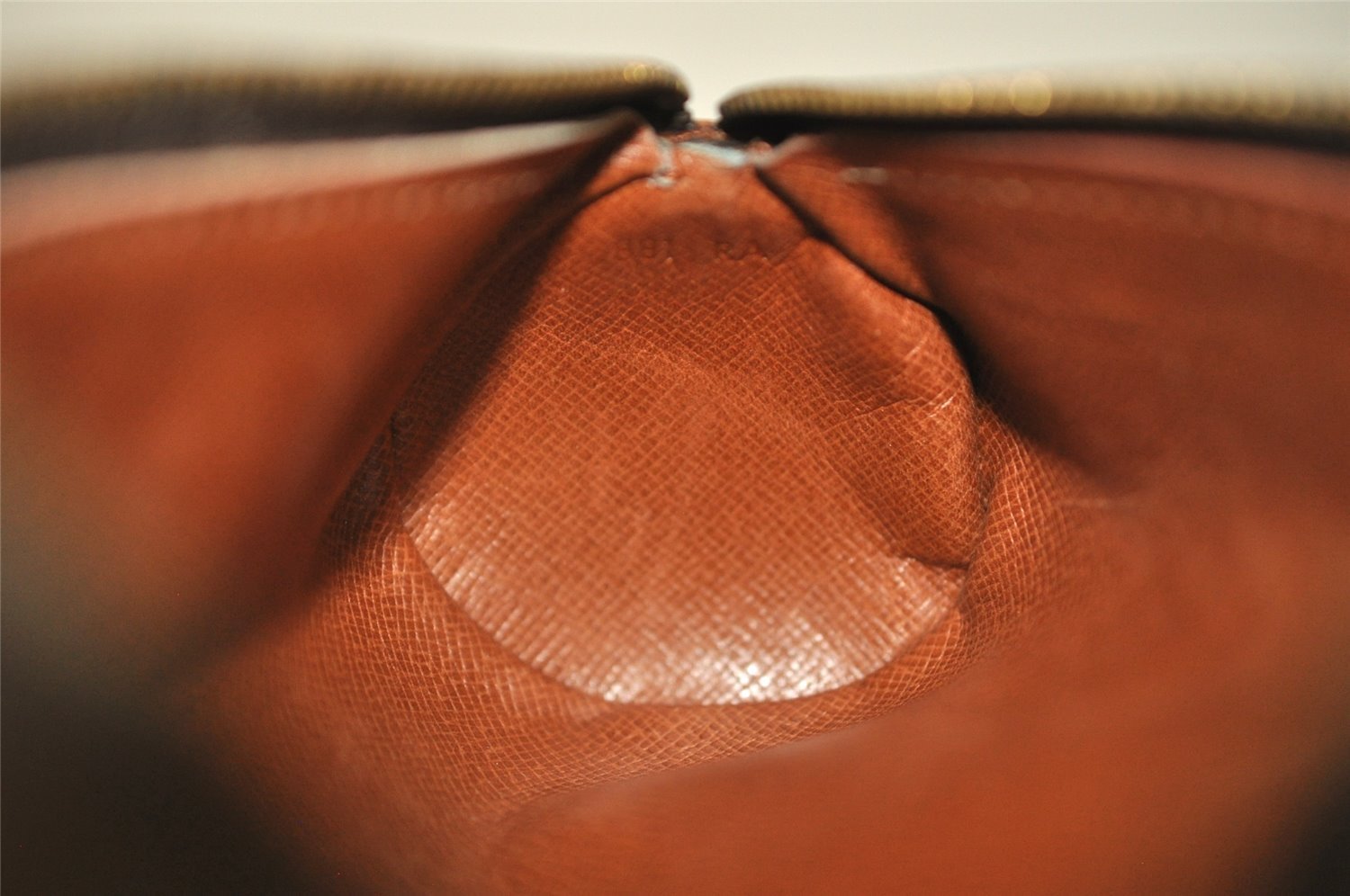 Auth Louis Vuitton Monogram Trousse Ronde Pouch M47626 Old Model Junk 2668J