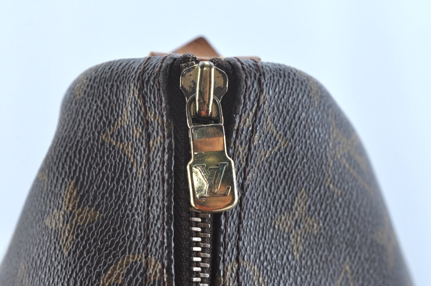 Authentic Louis Vuitton Monogram Flanerie 45 Shoulder Boston Bag M51115 LV 2669J