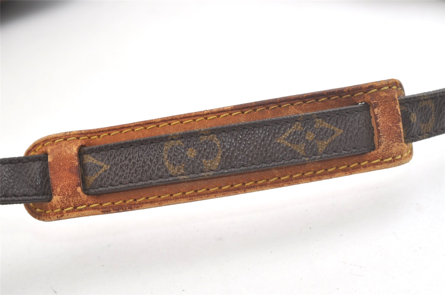 Authentic Louis Vuitton Monogram Amazone Shoulder Cross Body Bag M45236 LV 2670K