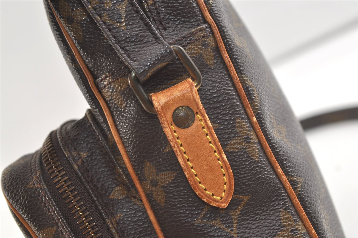 Authentic Louis Vuitton Monogram Amazone Shoulder Cross Body Bag M45236 LV 2670K