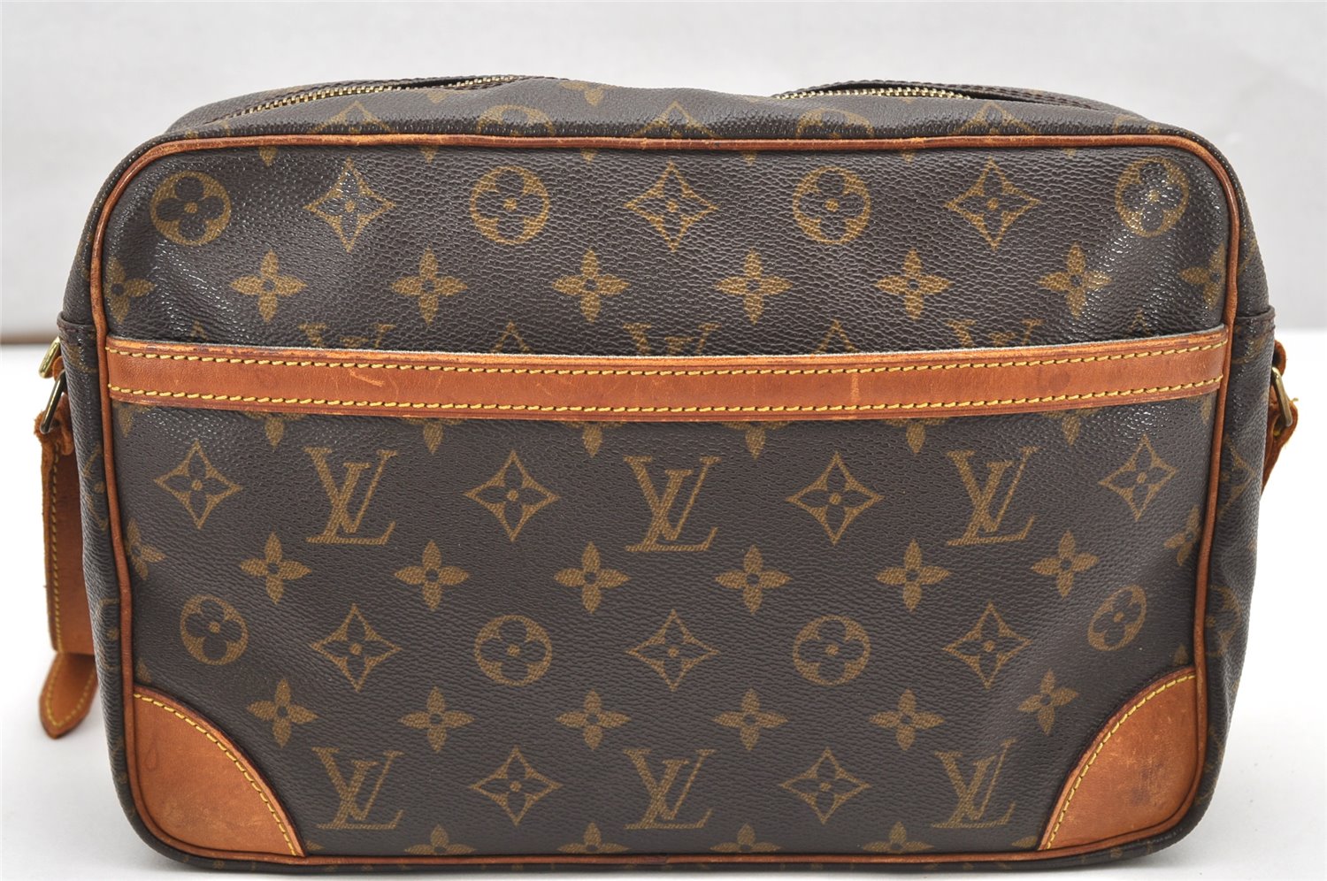 Authentic Louis Vuitton Monogram Trocadero 30 Shoulder Bag M51272 Junk 2672K