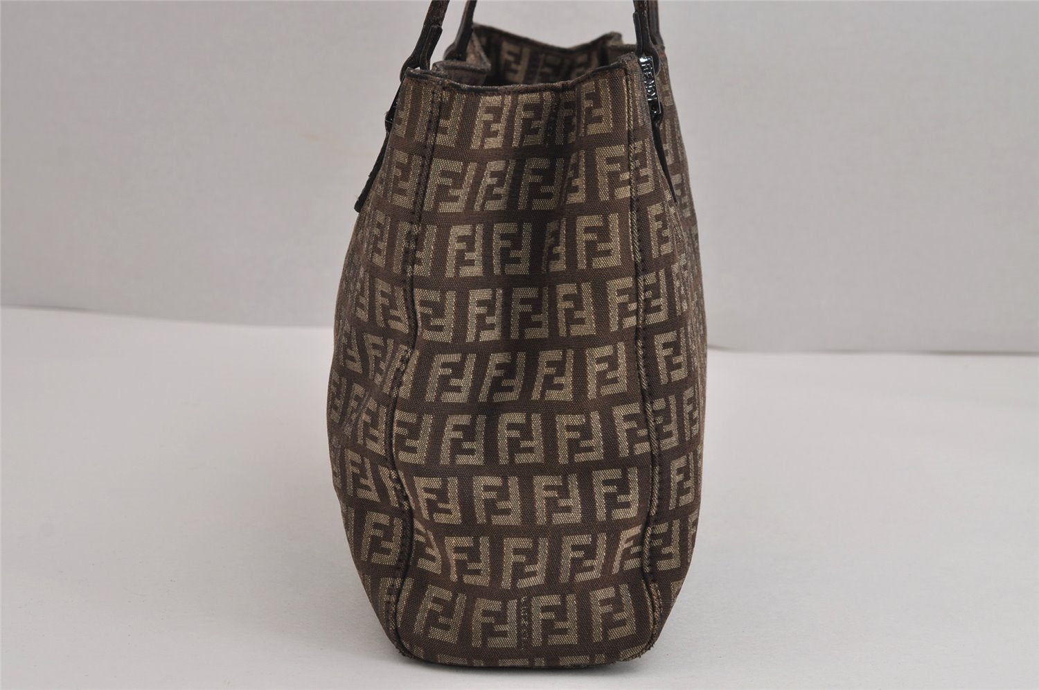 Authentic FENDI Zucchino Vintage Hand Bag Purse Canvas Leather Brown 2673J