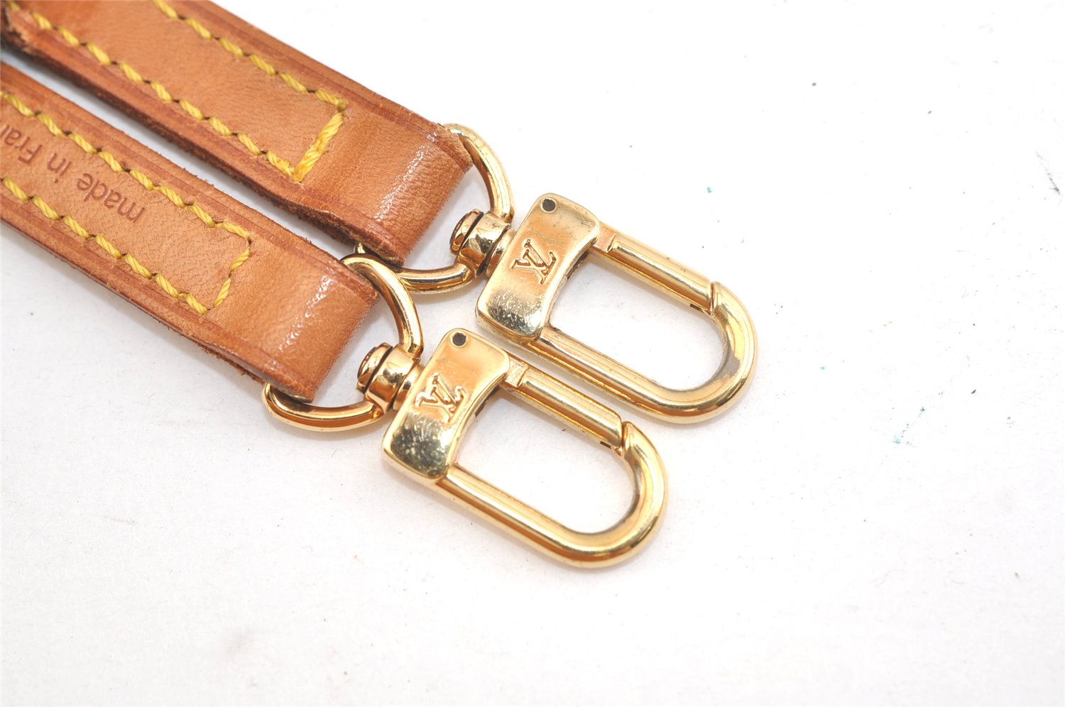 Authentic Louis Vuitton Leather Shoulder Strap Beige 47.2