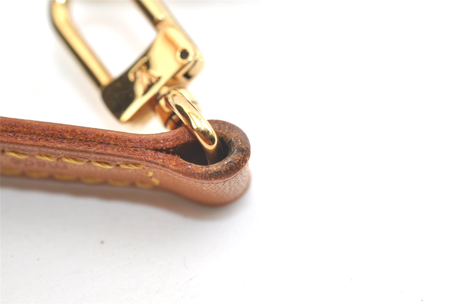Authentic Louis Vuitton Leather Shoulder Strap Beige 47.2