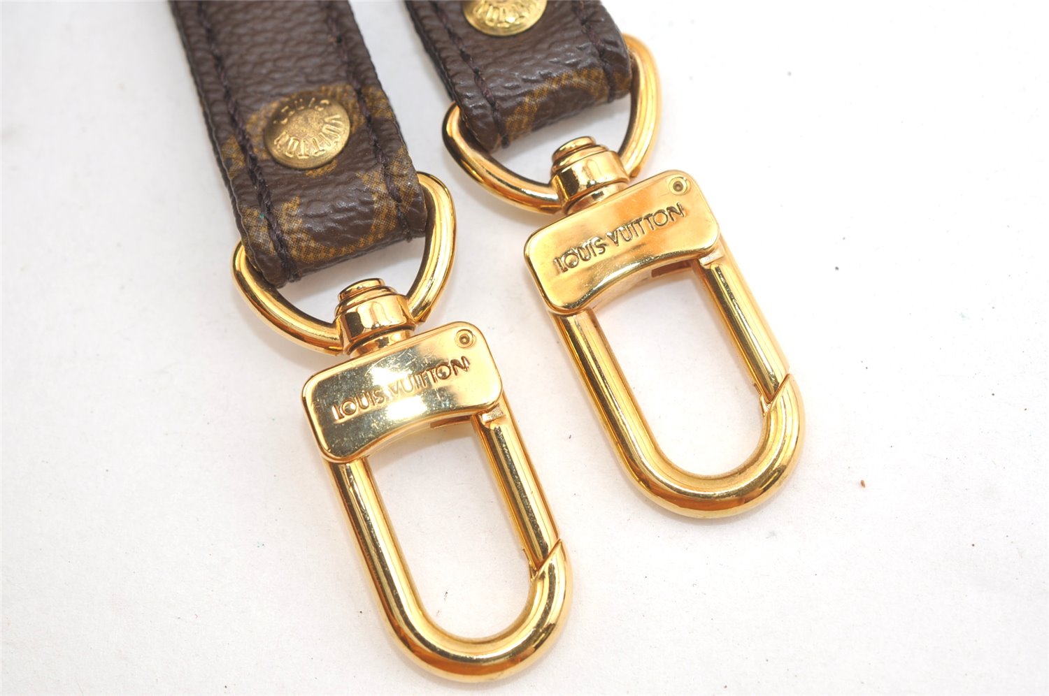 Authentic Louis Vuitton Monogram Shoulder Strap 46.9