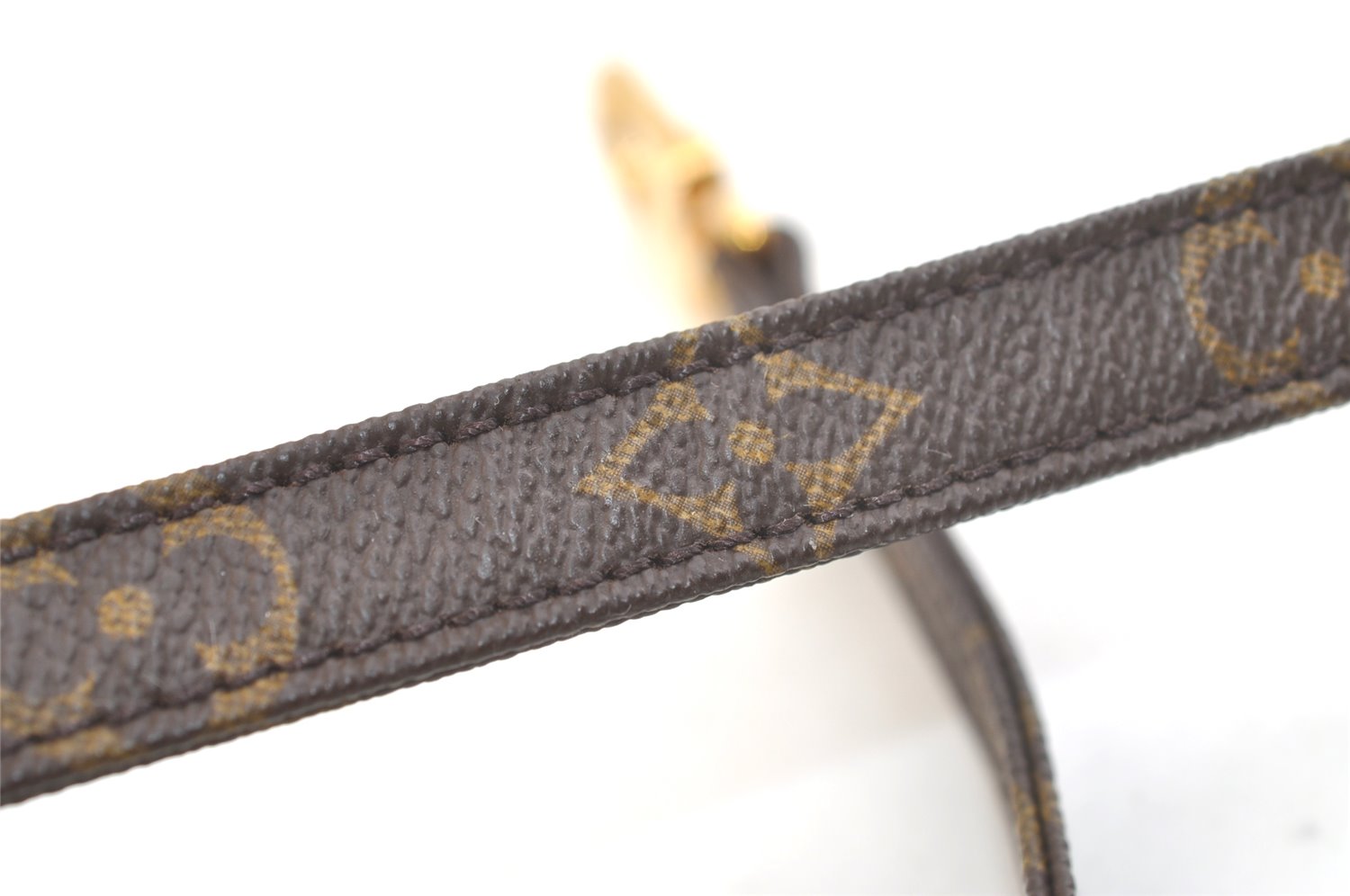 Authentic Louis Vuitton Monogram Shoulder Strap 46.9