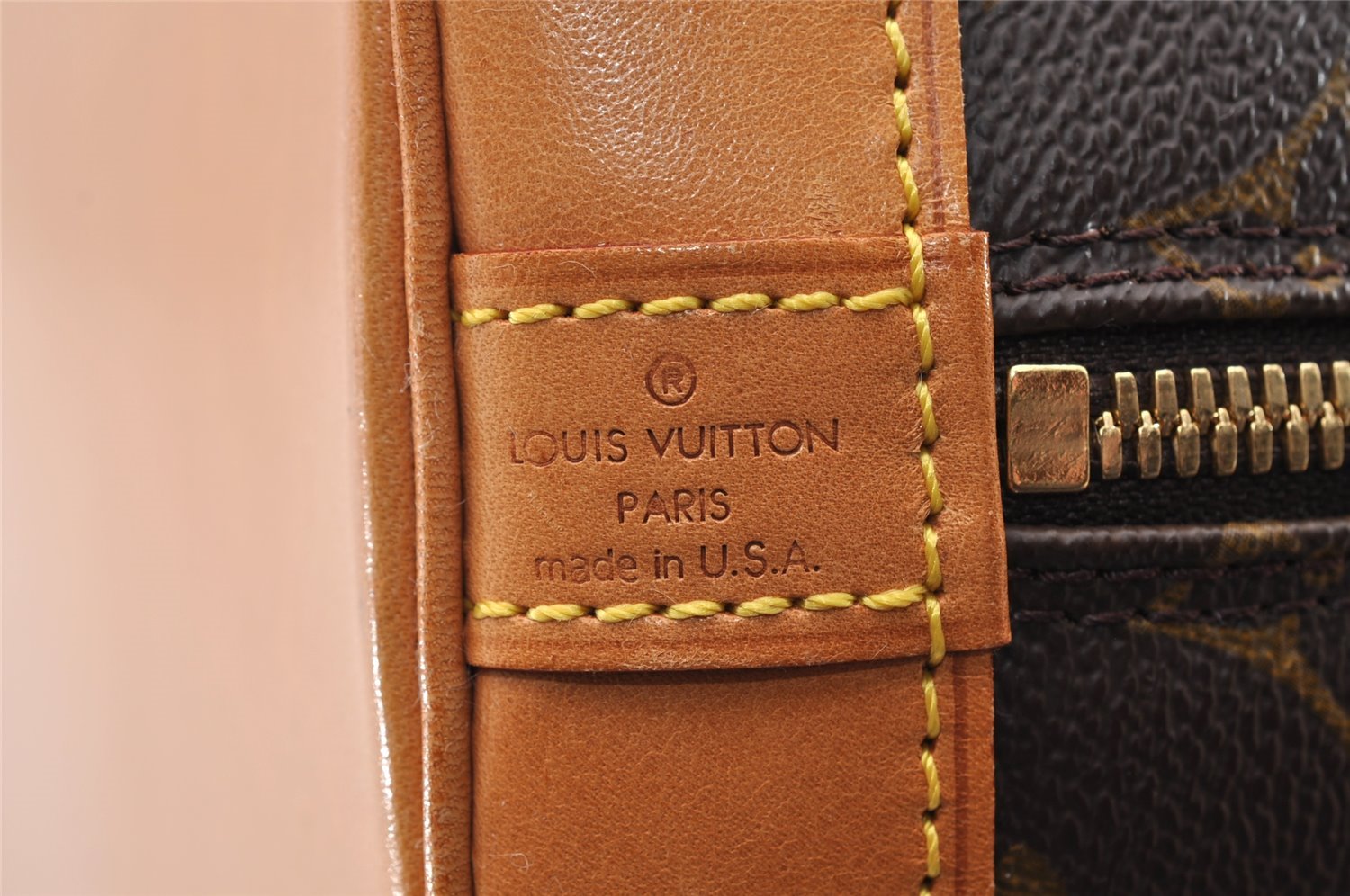 Authentic Louis Vuitton Monogram Alma Hand Bag Purse M51130 LV 2676I