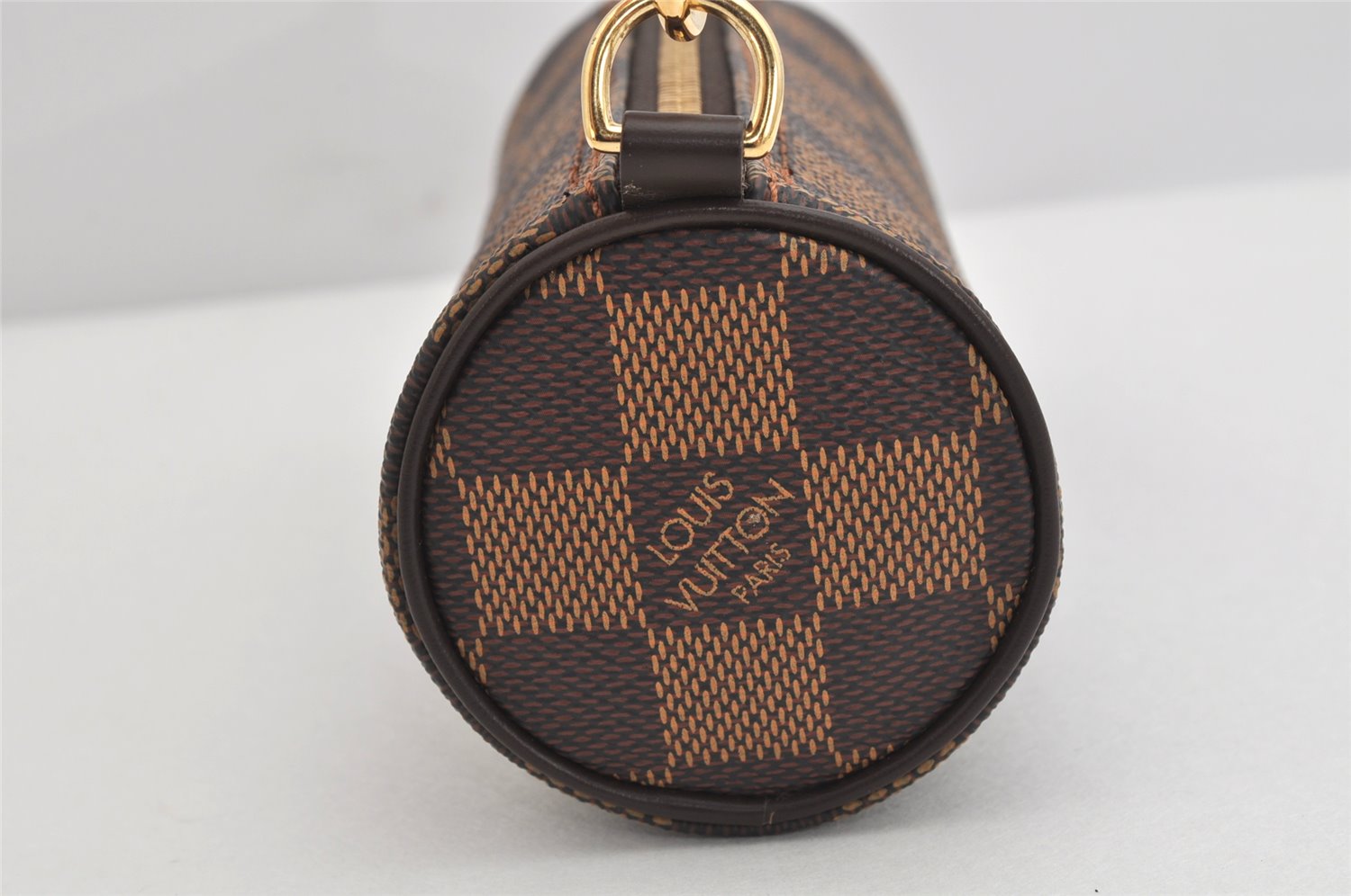 Authentic Louis Vuitton Damier Papillon Pouch Purse LV  2676K
