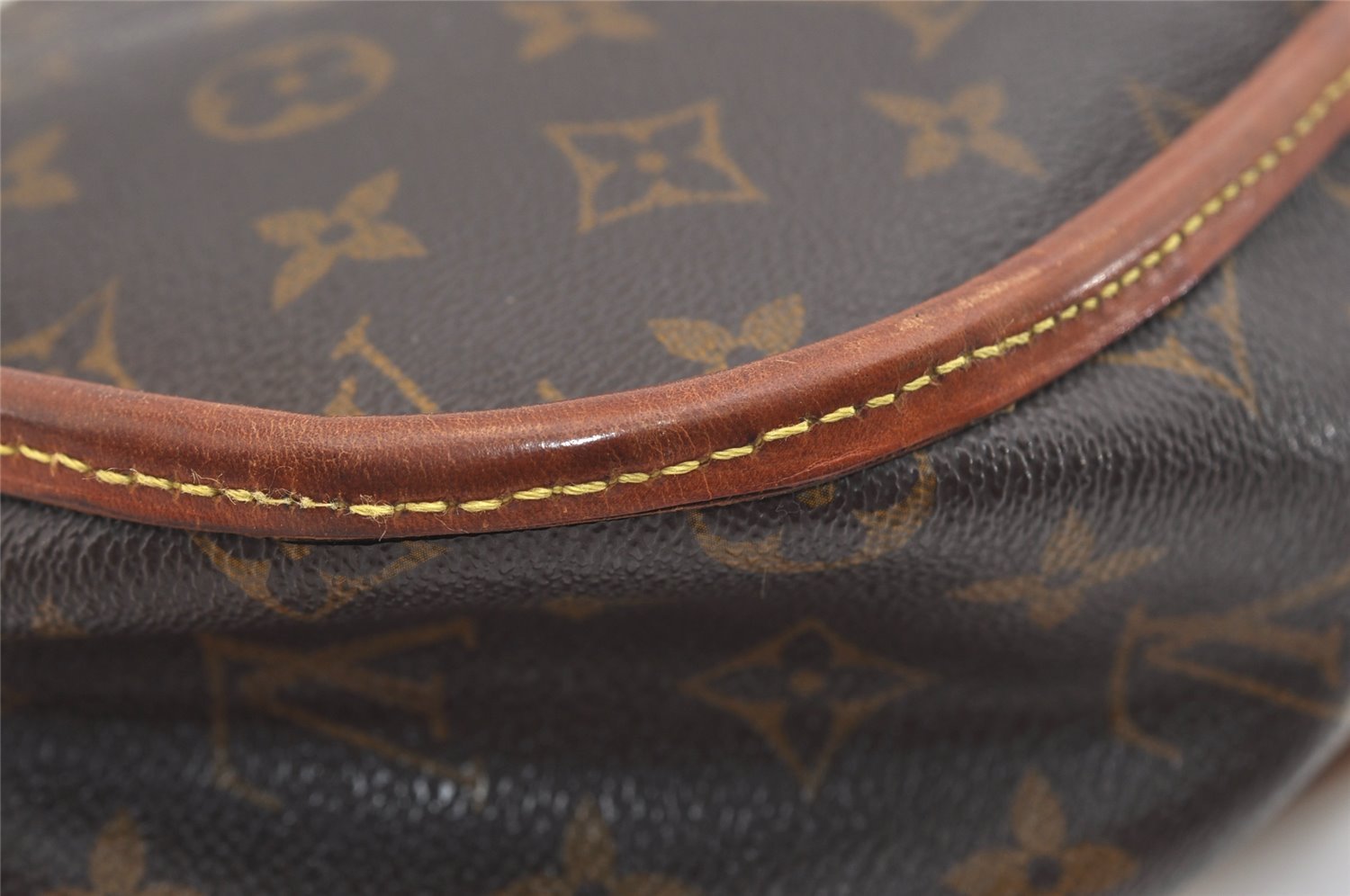 Authentic Louis Vuitton Monogram Menilmontant PM M40474 Shoulder Bag Junk 2677J