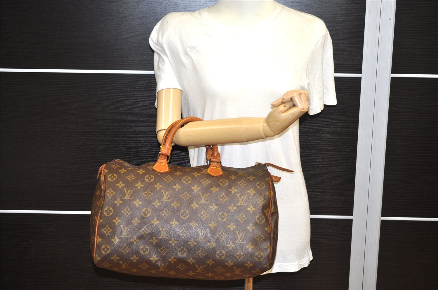 Authentic Louis Vuitton Monogram Speedy 35 Hand Boston Bag Old Model LV 2678K