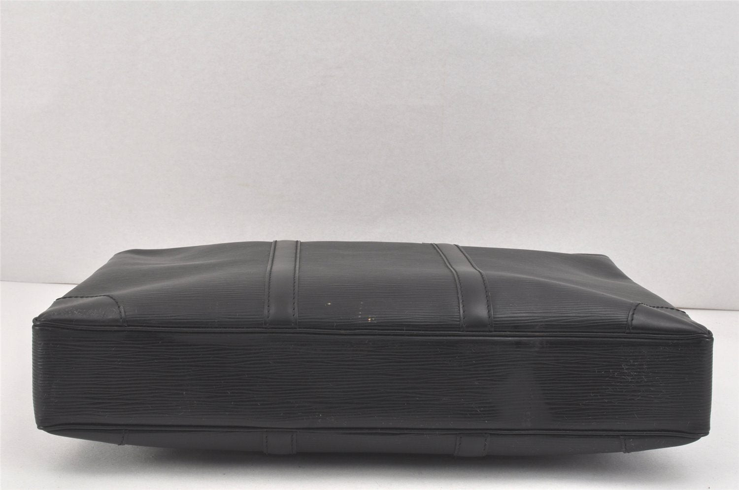 Authentic Louis Vuitton Epi Porte Documents Voyage Briefcase M59162 Black 2681K