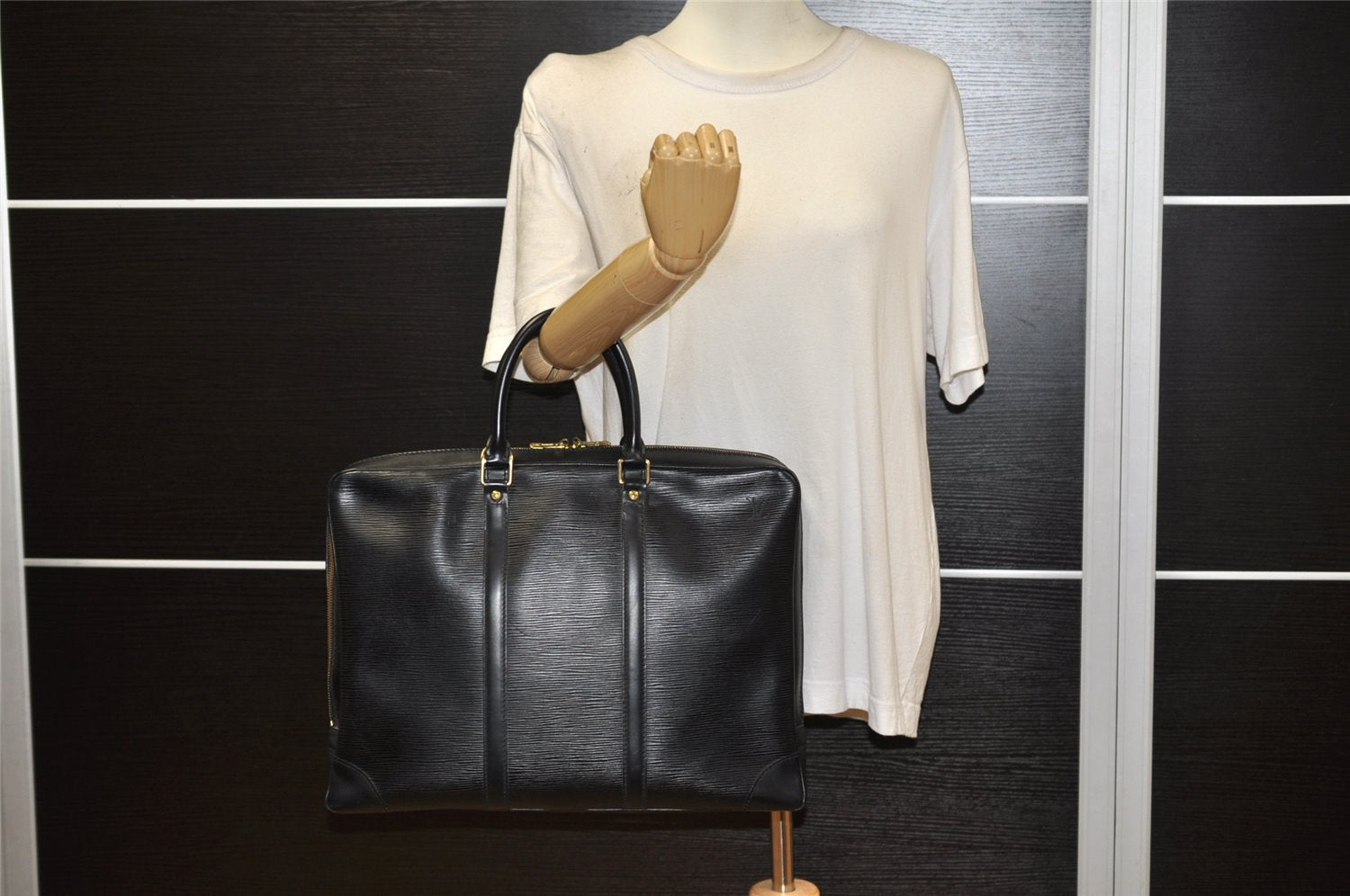 Authentic Louis Vuitton Epi Porte Documents Voyage Briefcase M59162 Black 2681K