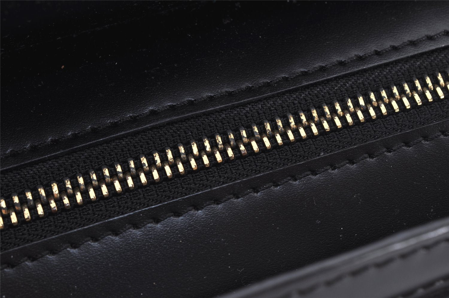 Authentic Louis Vuitton Epi Riviera Hand Bag Black M48182 LV Junk 2683K