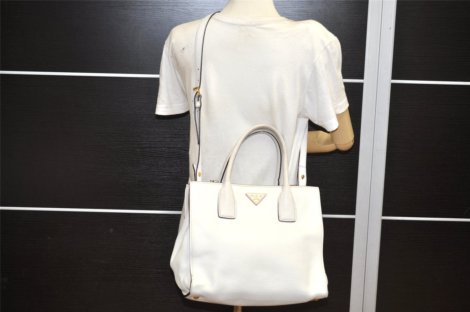 Authentic PRADA Vintage Leather 2Way Shoulder Hand Bag White 2685K