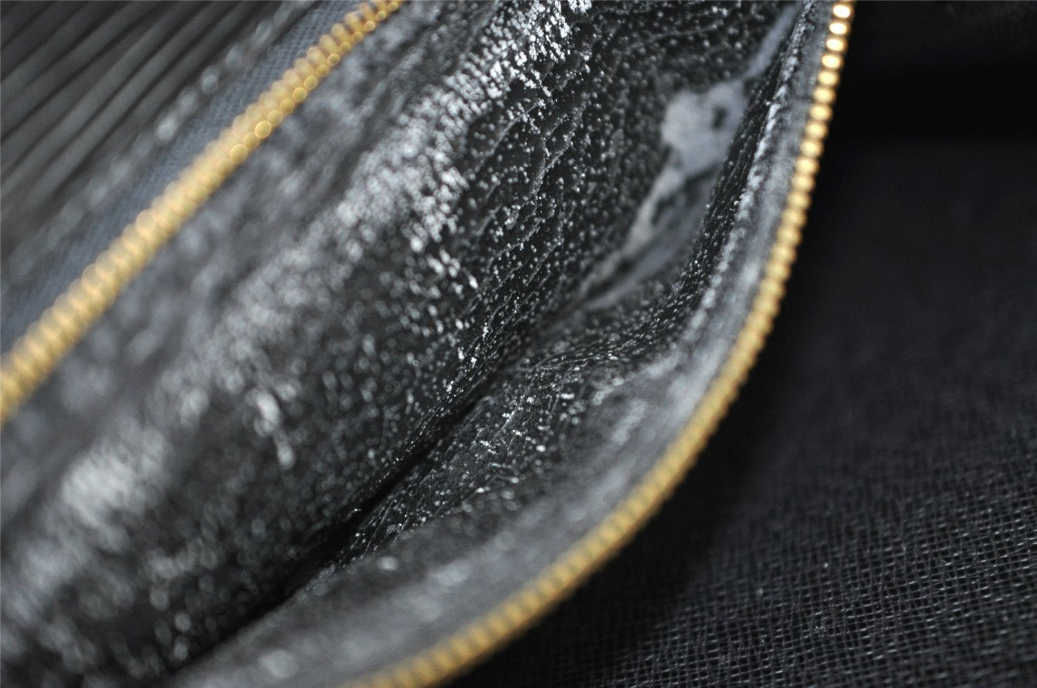 Authentic Louis Vuitton Epi Monceau 2Way Shoulder Hand Bag Black M52122 LV 2695I