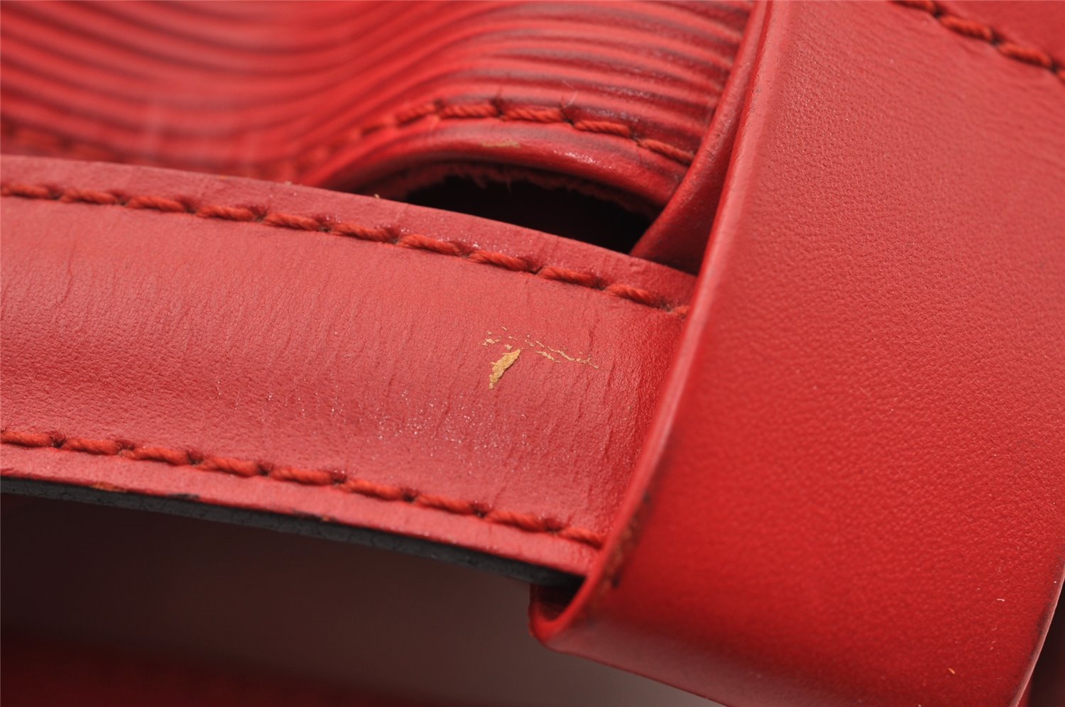 Authentic Louis Vuitton Epi Randonnee PM Shoulder Bag Red LV 2698I