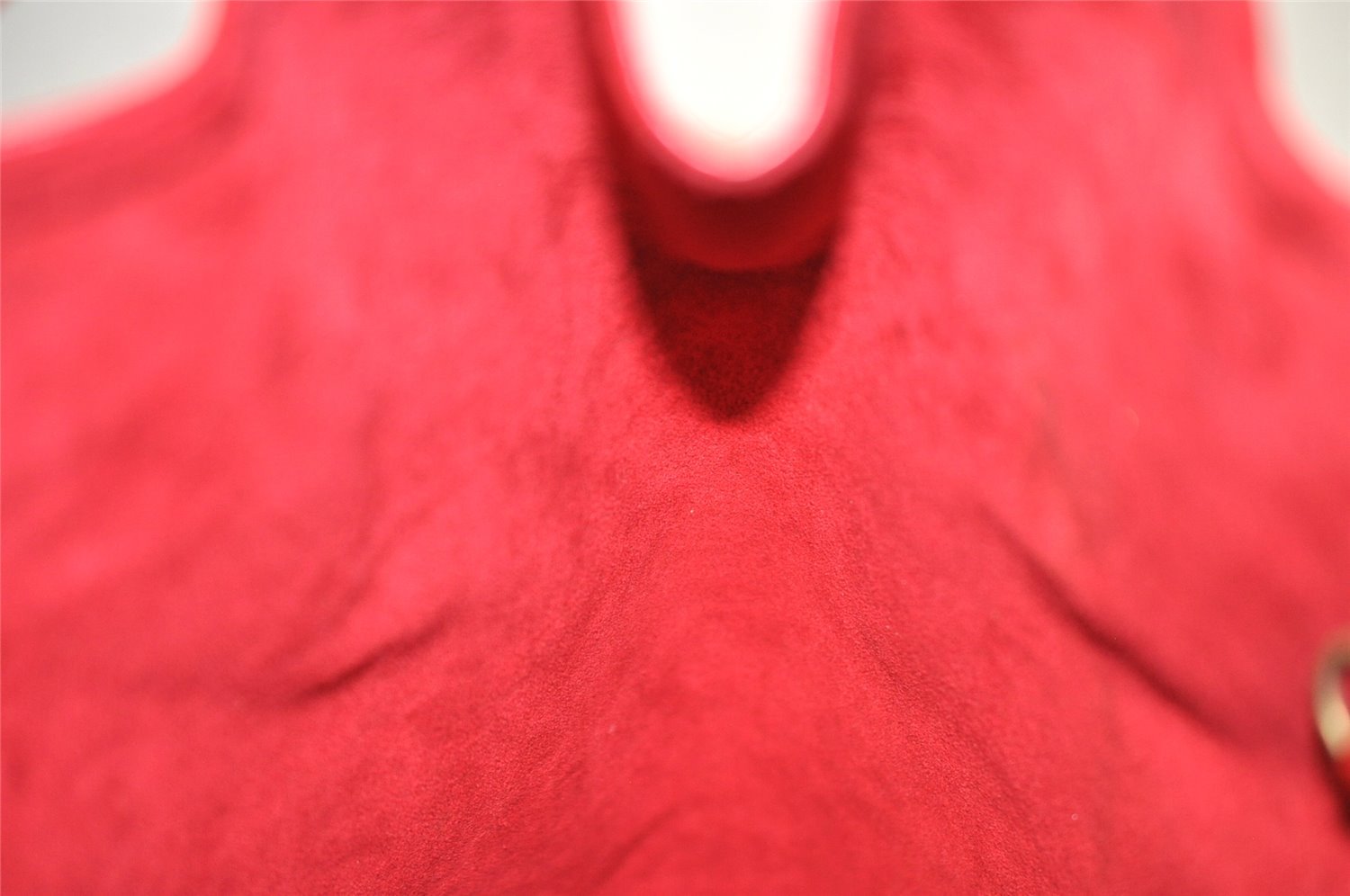 Authentic Louis Vuitton Epi Randonnee PM Shoulder Bag Red LV 2698I