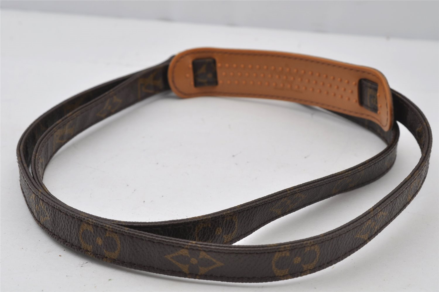 Authentic Louis Vuitton Monogram Shoulder Strap 46.9