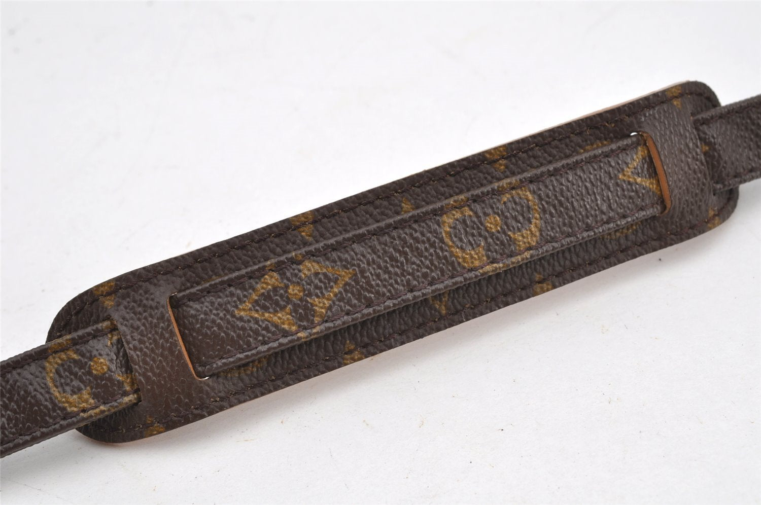 Authentic Louis Vuitton Monogram Shoulder Strap 46.9