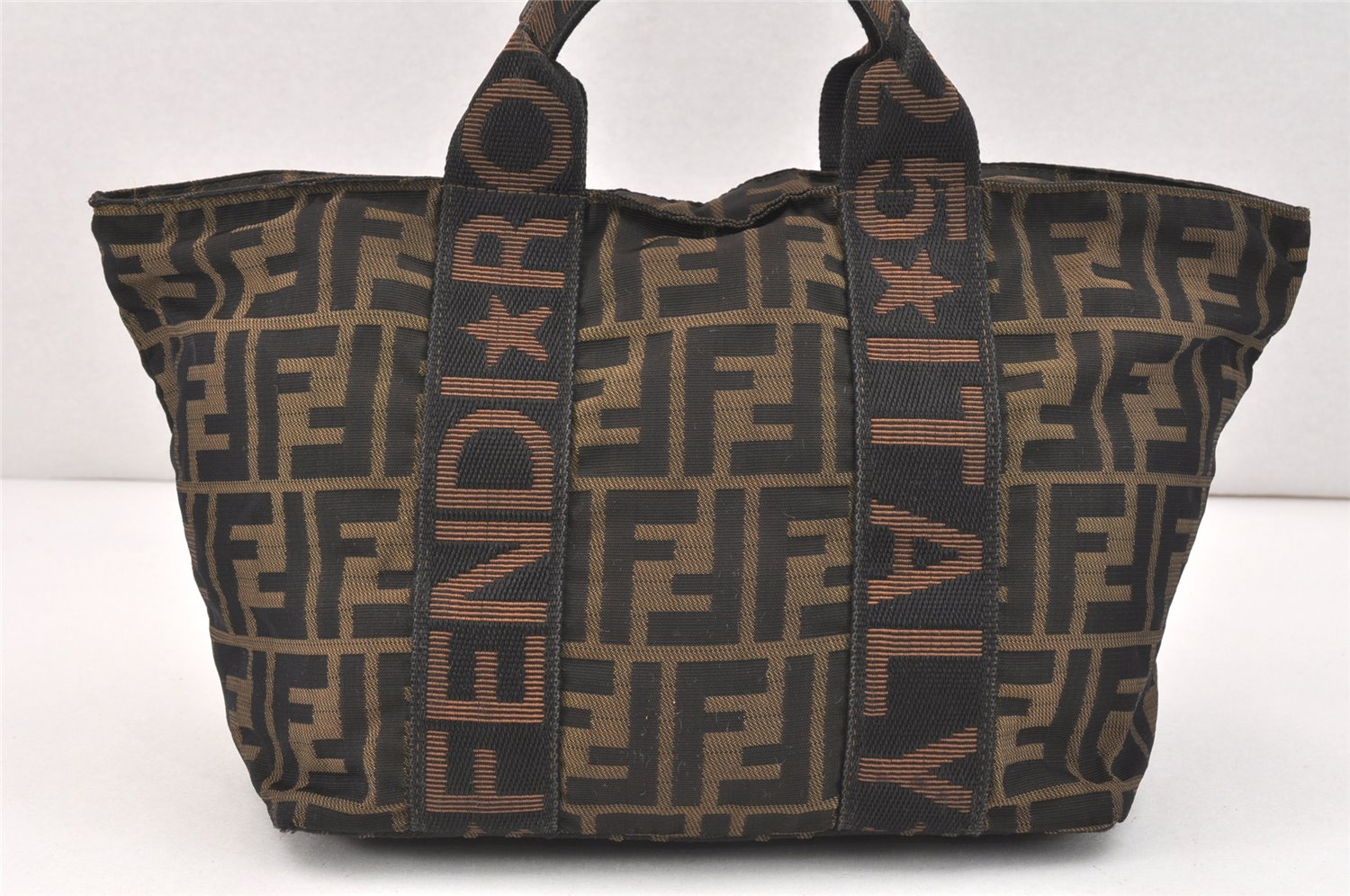 Authentic FENDI Vintage Zucca Tote Hand Bag Purse Nylon Leather Brown 2698K