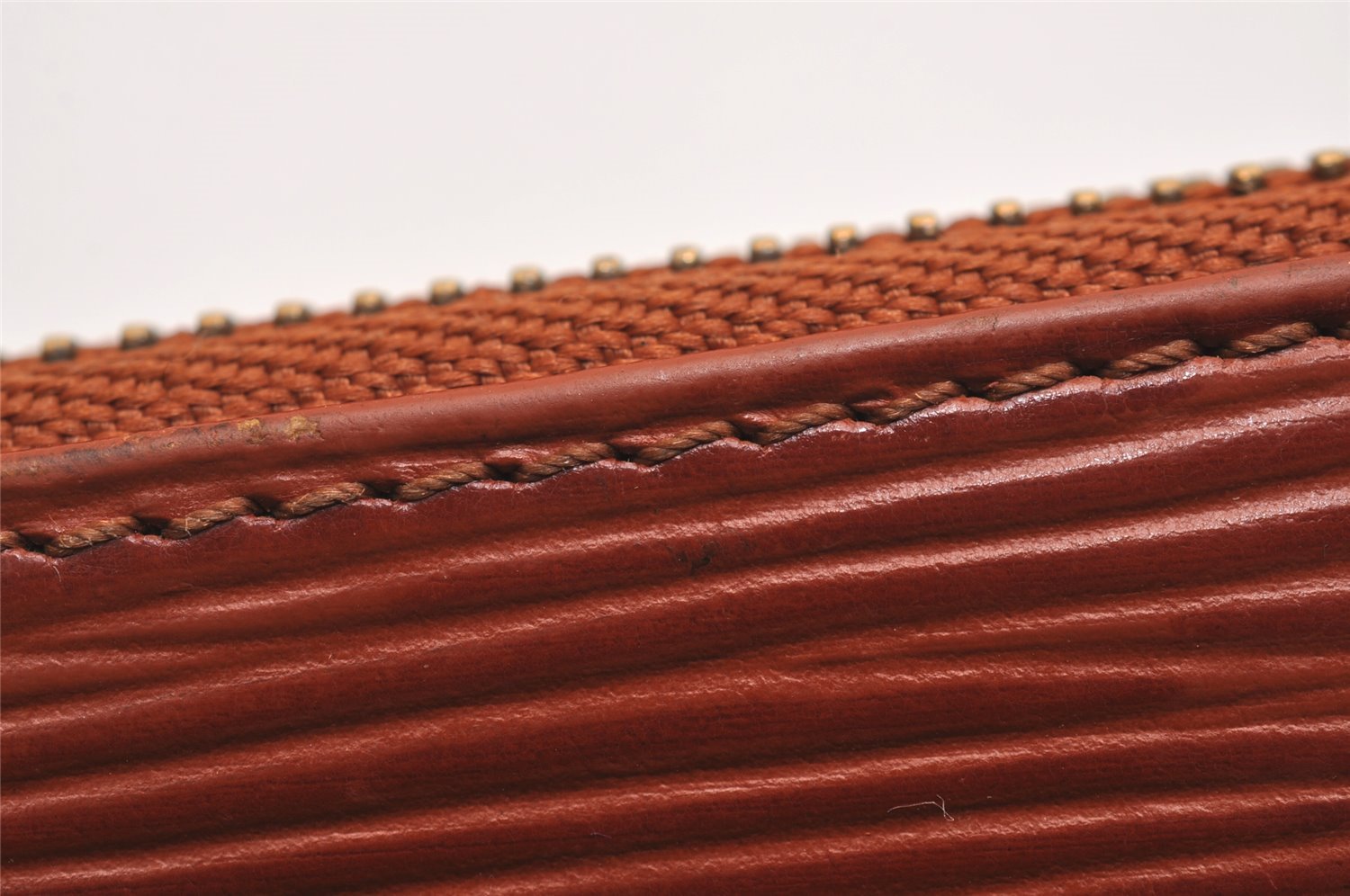 Authentic Louis Vuitton Epi Pochette Cles Coin Case Purse Brown M63803 LV 2700J