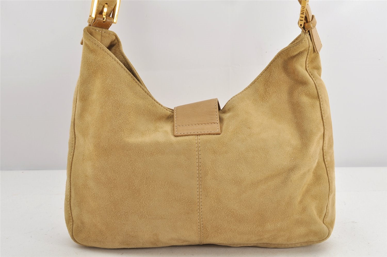 Authentic FENDI Vintage Shoulder Hand Bag Purse Suede Leather Beige 2703K