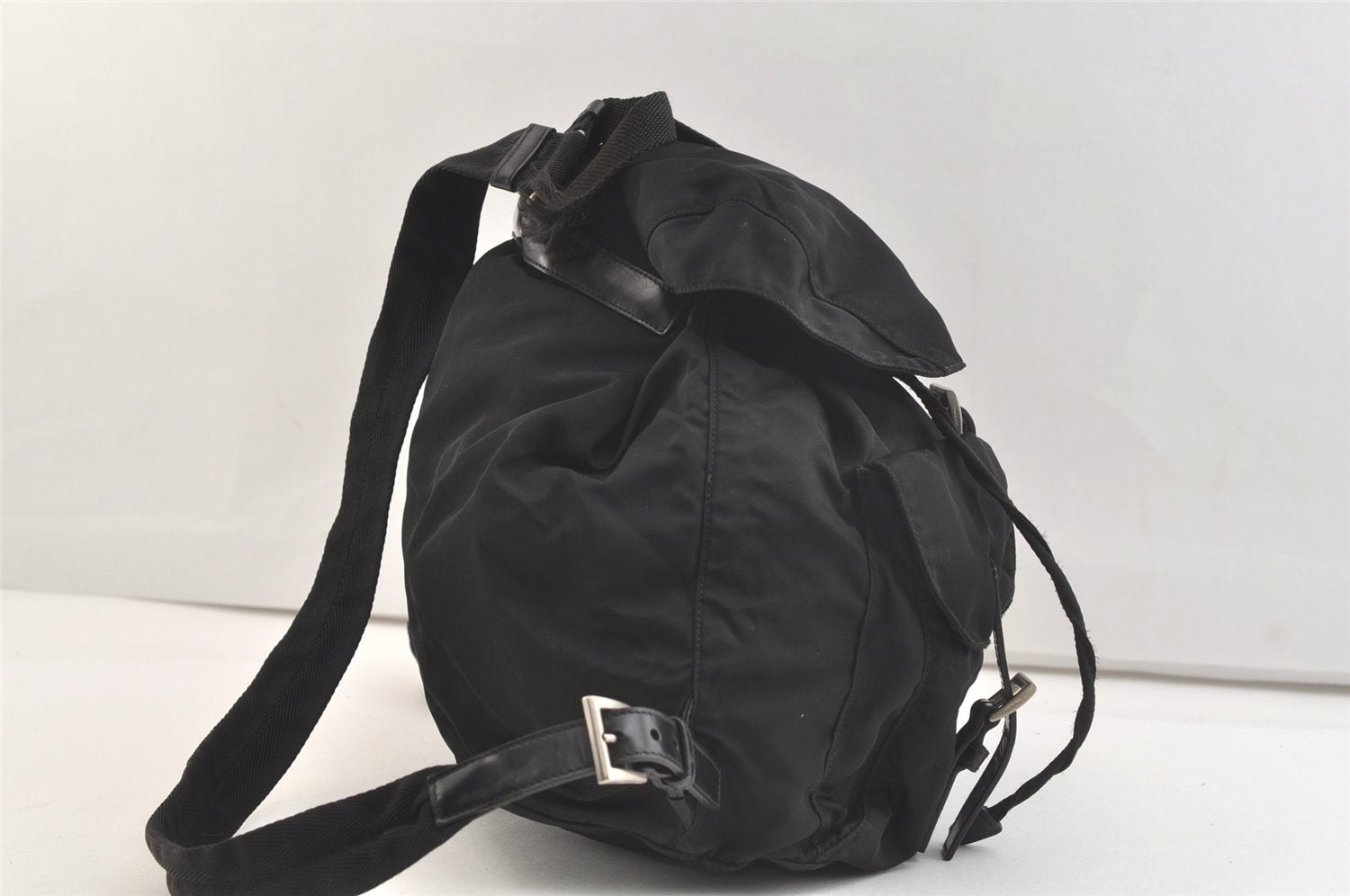 Authentic PRADA Vela Nylon Tessuto Leather Drawstring Backpack B2811 Black 2705K