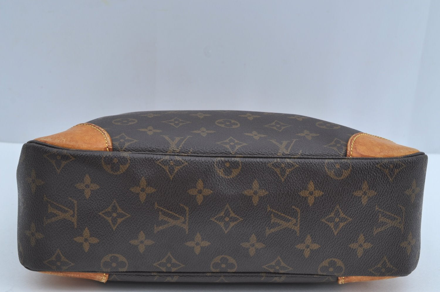 Authentic Louis Vuitton Monogram Boulogne 30 Shoulder Cross Bag M52165 LV 2706I