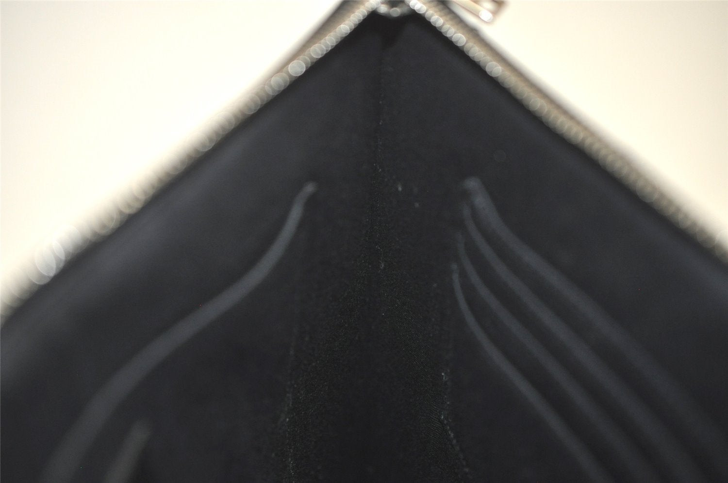 Authentic SAINT LAURENT Clutch Bag Pouch Purse Leather Black 397294 YSL 2709K