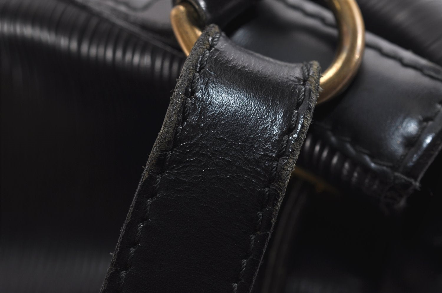 Authentic Louis Vuitton Epi Petit Noe Shoulder Drawstring Bag M59012 Black 2710J