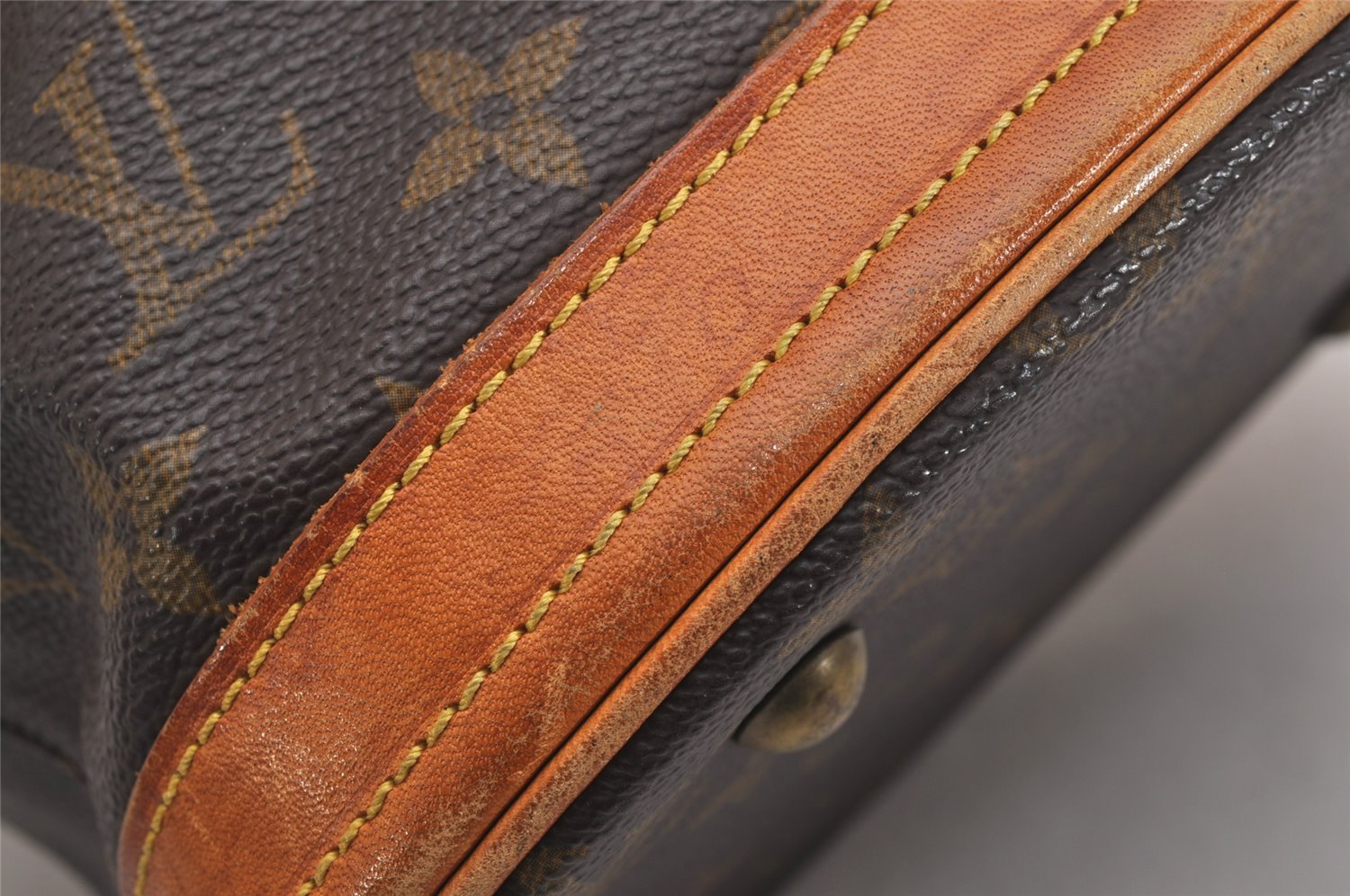 Authentic Louis Vuitton Monogram Bucket PM Shoulder Tote Bag M42238 Junk 2719J