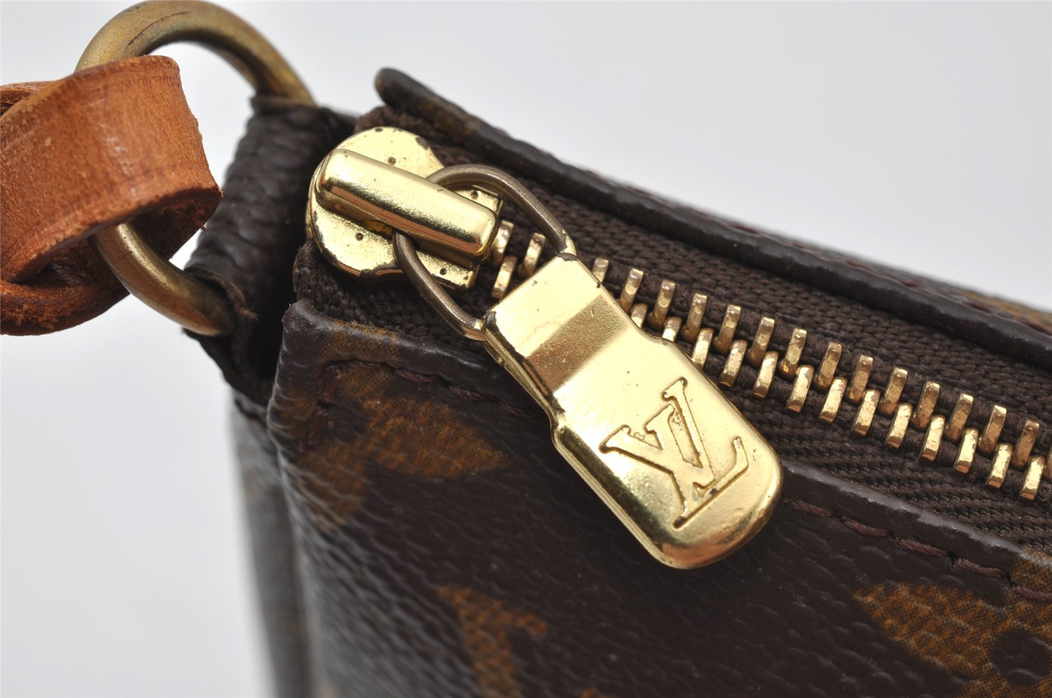 Authentic Louis Vuitton Monogram Pochette Accessoires Pouch M51980 LV 2723J