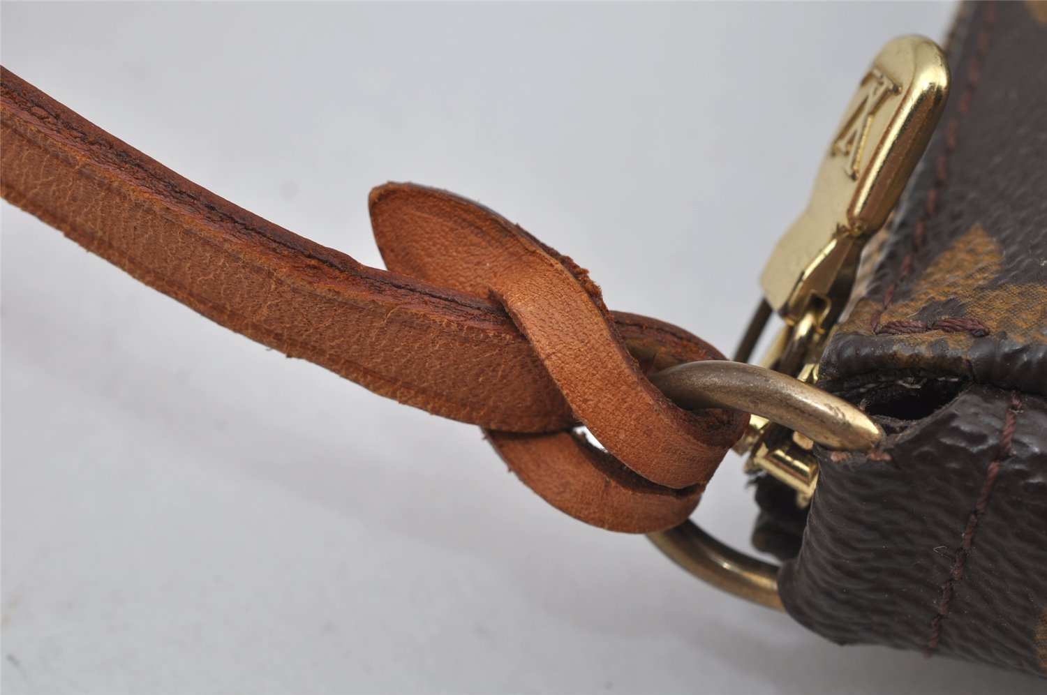 Authentic Louis Vuitton Monogram Pochette Accessoires Pouch M51980 LV 2723J