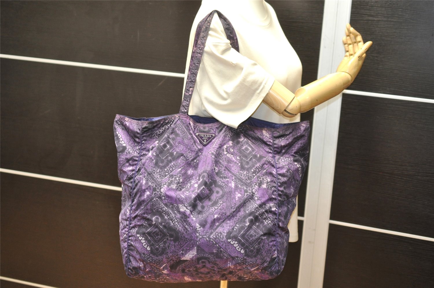 Authentic PRADA Vintage Nylon Tessuto Shoulder Tote Bag Purple 2723K