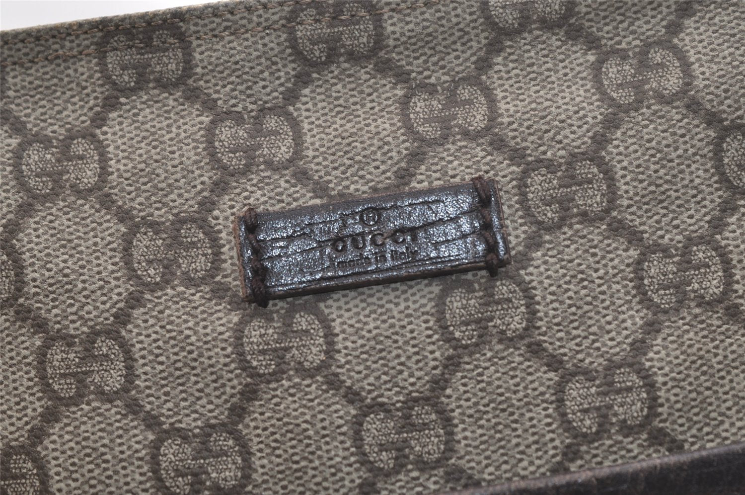 Authentic GUCCI Shoulder Cross Body Bag Purse GG PVC Leather 141626 Brown 2724K