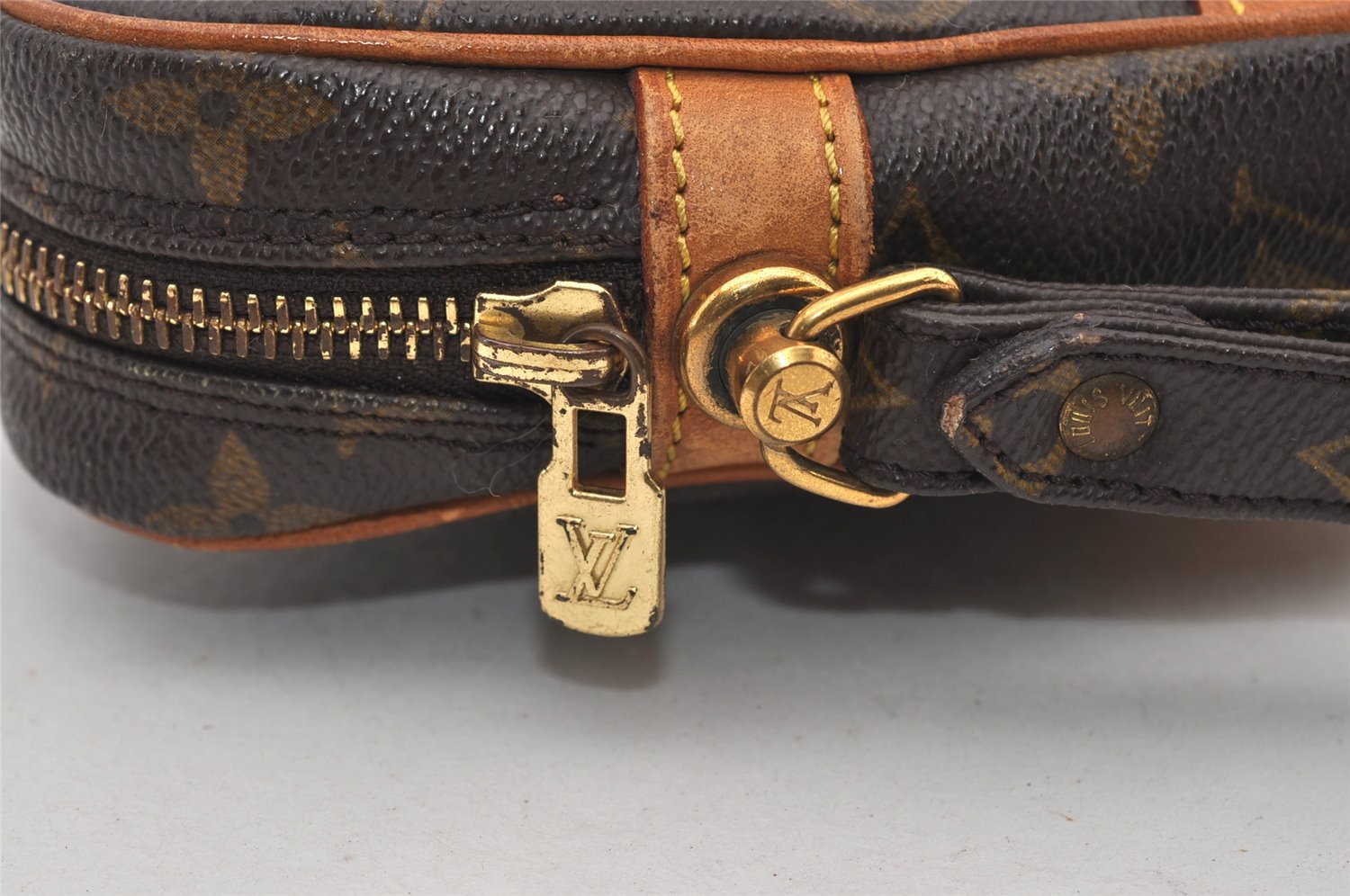 Authentic Louis Vuitton Monogram Marly Dragonne GM M51825 Clutch Hand Bag 2726J