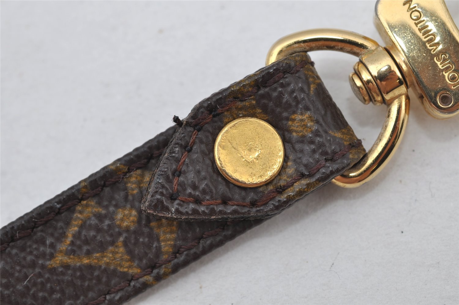 Authentic Louis Vuitton Monogram Shoulder Strap 31.1