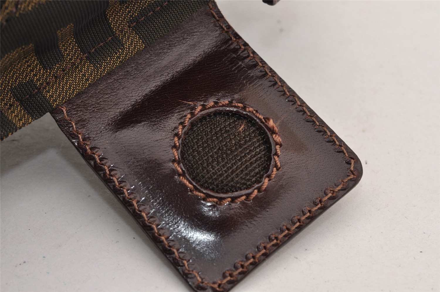 Authentic FENDI Zucca Vintage Pouch Purse Nylon Leather Brown Black 2732I