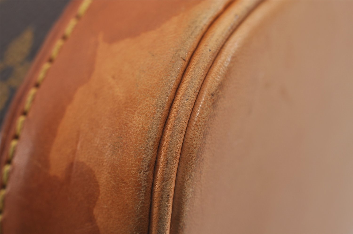 Authentic Louis Vuitton Monogram Alma Hand Bag Purse M51130 LV 2732J