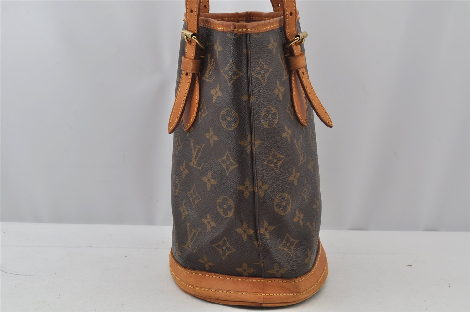Authentic Louis Vuitton Monogram Bucket PM Shoulder Tote Bag M42238 LV 2737J
