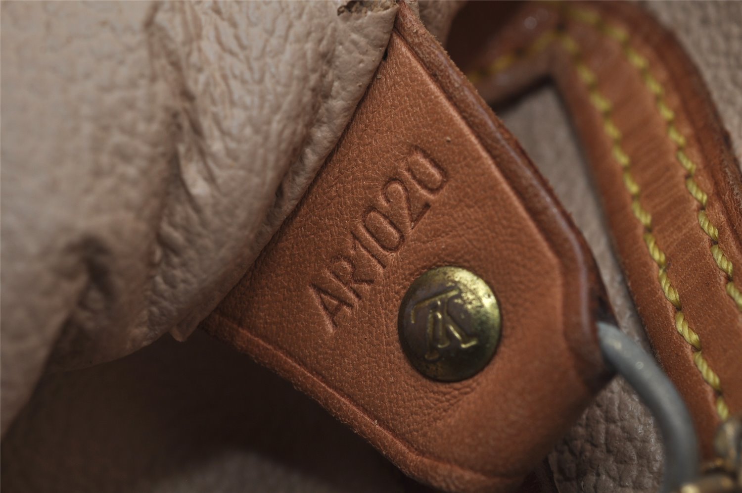 Authentic Louis Vuitton Monogram Bucket PM Shoulder Tote Bag M42238 LV 2737J