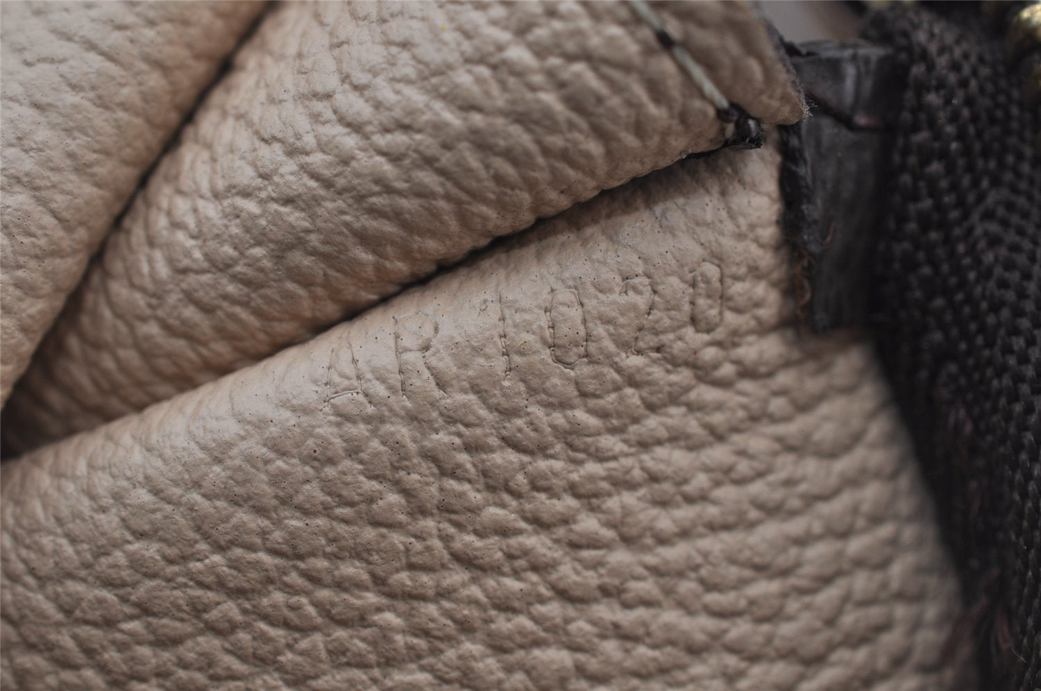 Authentic Louis Vuitton Monogram Bucket PM Shoulder Tote Bag M42238 LV 2737J