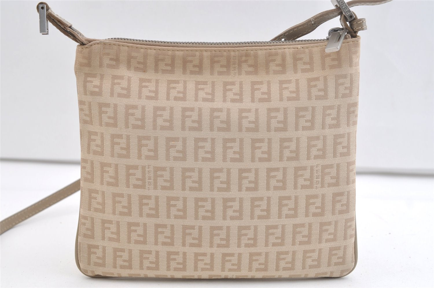 Authentic FENDI Zucchino Shoulder Cross Body Bag Canvas Leather Beige Junk 2737K