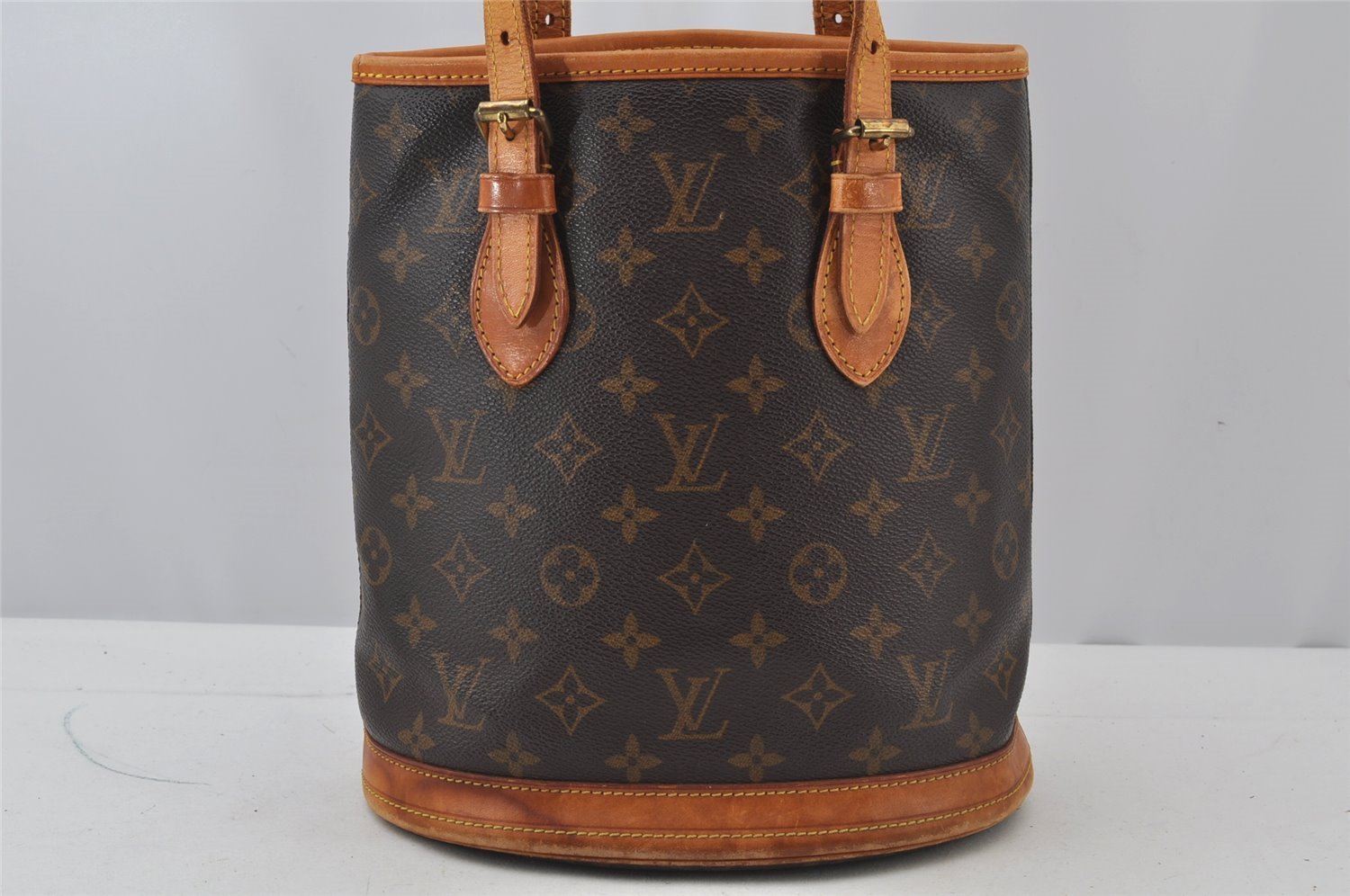 Authentic Louis Vuitton Monogram Bucket PM Shoulder Tote Bag M42238 LV 2738J