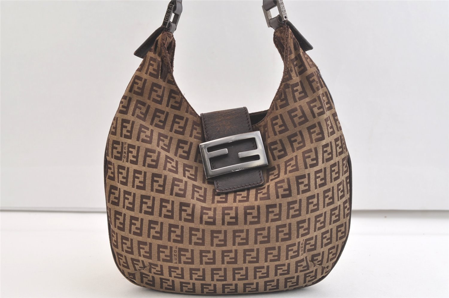 Authentic FENDI Zucchino Shoulder Hand Bag Purse Canvas Leather Brown 2739K