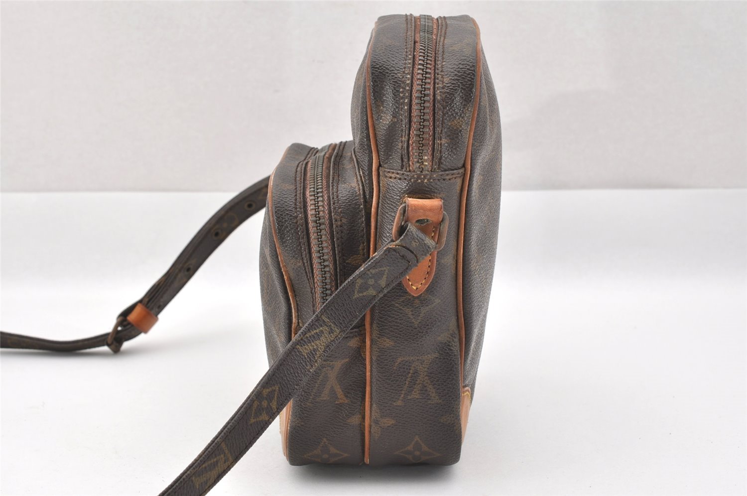 Authentic Louis Vuitton Monogram Amazone Shoulder Cross Body Bag M45236 LV 2740J