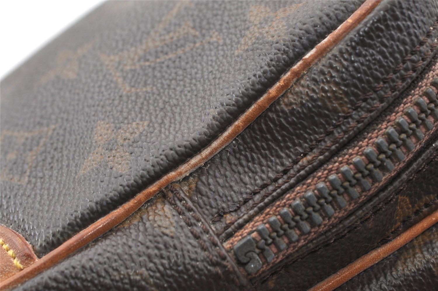 Authentic Louis Vuitton Monogram Amazone Shoulder Cross Body Bag M45236 LV 2740J